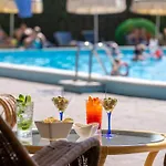 Negresco 호텔 4*