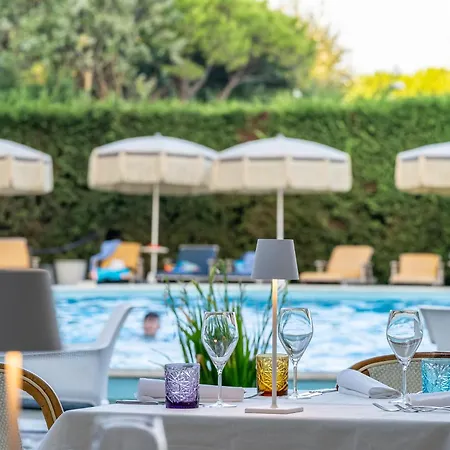 Negresco ليدو دي يسولو