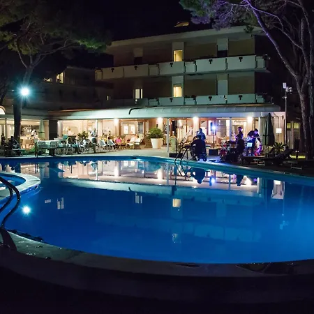 Szálloda Negresco 4*