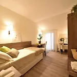 Negresco Отель 4*