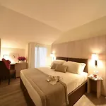 Negresco 4*