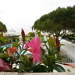 Negresco Отель