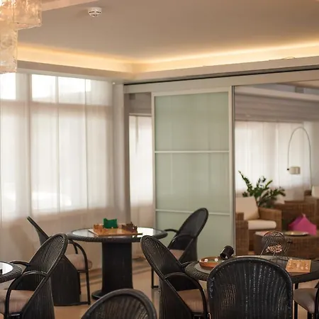 内格莱斯科酒店 酒店 利多迪迪耶索洛