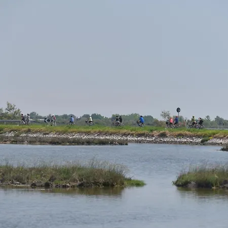 内格莱斯科酒店 酒店
