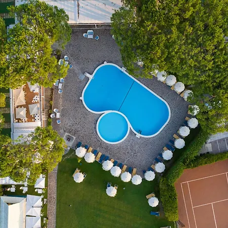 内格莱斯科酒店 利多迪迪耶索洛