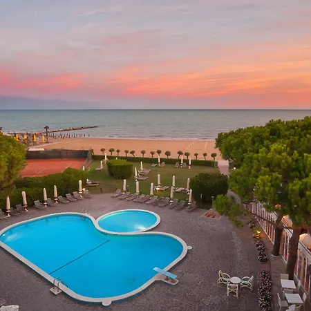 内格莱斯科酒店 4*